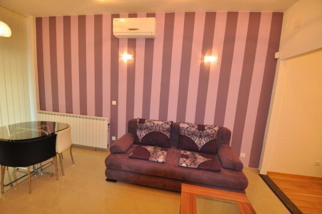 Lana 2 Apartman