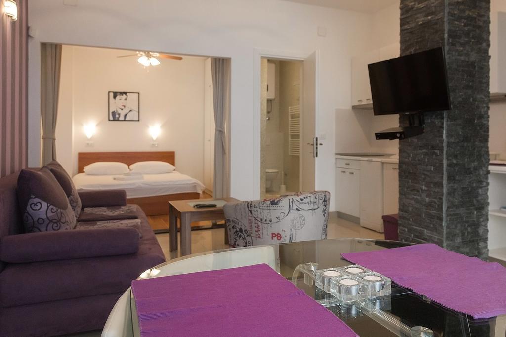 Apartman Lana 2 *